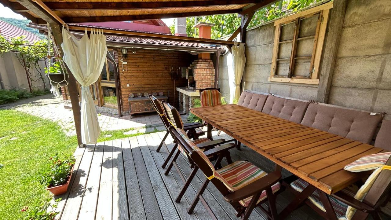 思贝儿Casa Veche “Old House”别墅 外观 照片